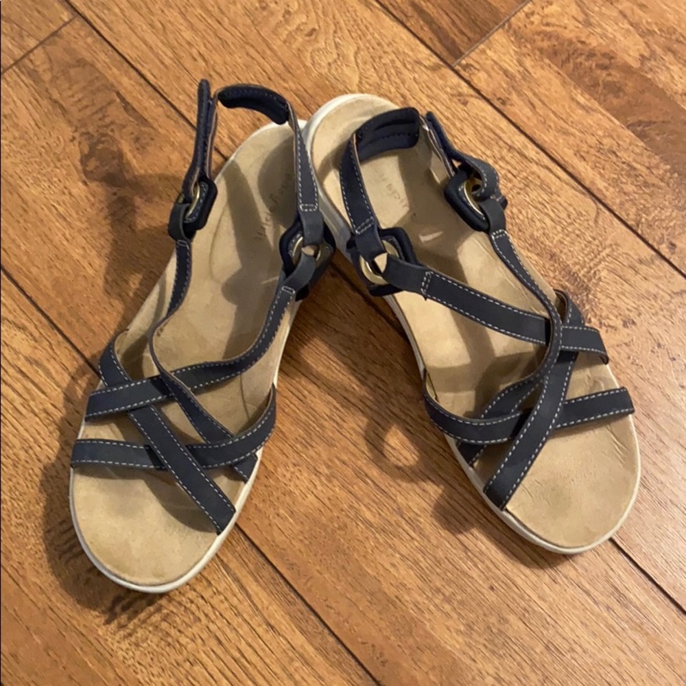 Easy Spirit Blue Comfort Walking Sandals
